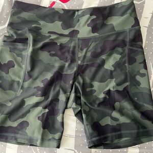 Old Navy Green Camo Bike Shorts